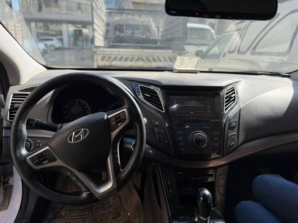 هيونداي i40 2013 - صورة 4