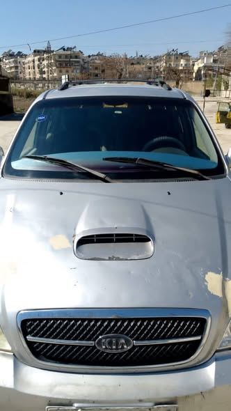 كيا كرنفال 2005 - صورة 2