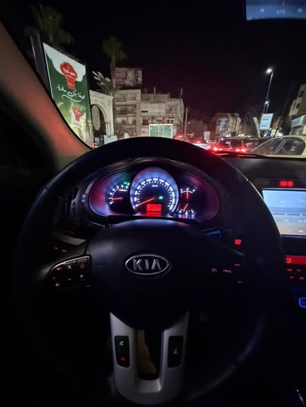 كيا سبورتاج 2012 - صورة 3