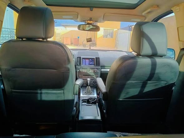 لاند روفر LR2 2013 - صورة 4