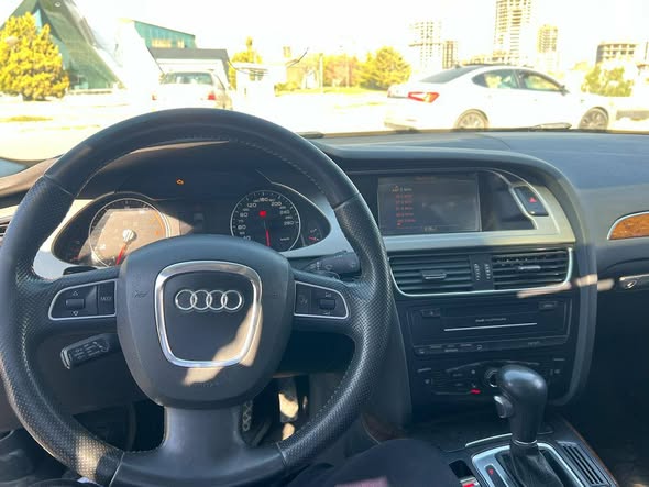 اودي A4 2012 - صورة 5