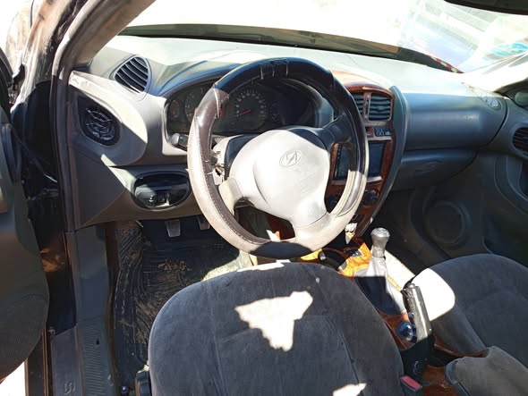 سنتفة سانتافي 2004 - صورة 3