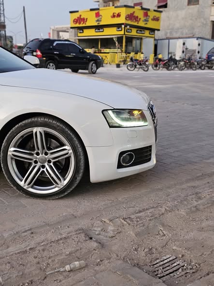 Audi A5 2012 - صورة 4