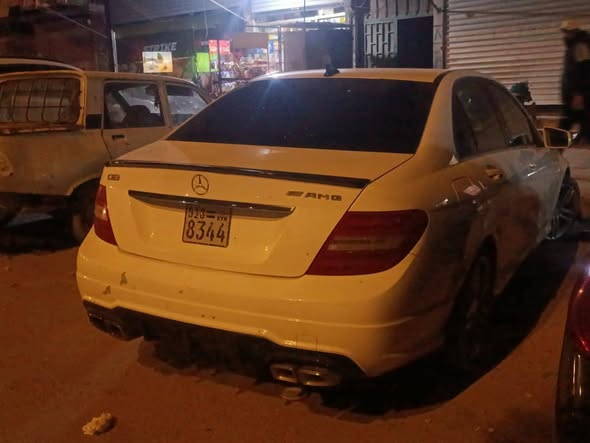 مرسيدس سي 350 2013 - صورة 4