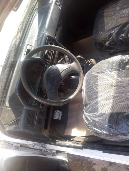 هيونداي إكسل 1993 - صورة 5