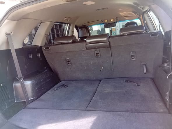 كيا سيرنتو 2011 - صورة 4