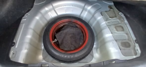 هيونداي افانتي 2012 - صورة 5