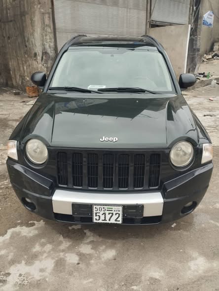 جيب شيروكي 2010 - صورة 2