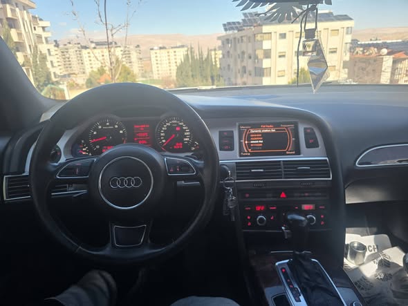 أودي S6 2006 - صورة 3