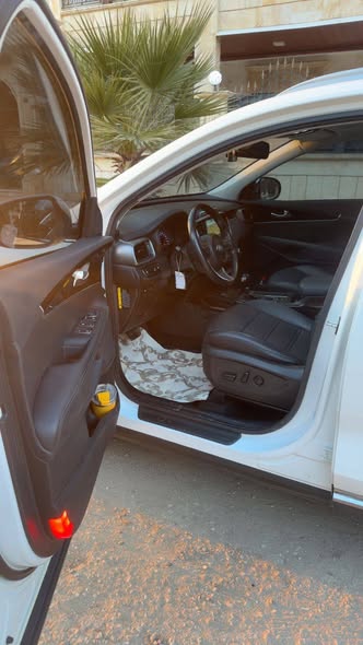 كيا سيرانتو 2016 - صورة 1