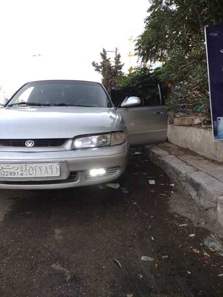 مازدا صابونة 1993 - صورة 1