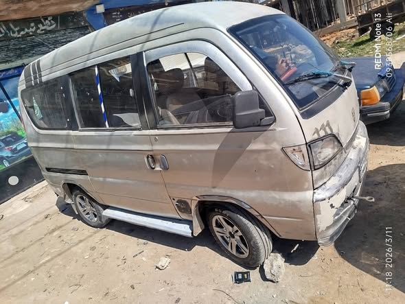 سكودة Pickup 1994 - صورة 1