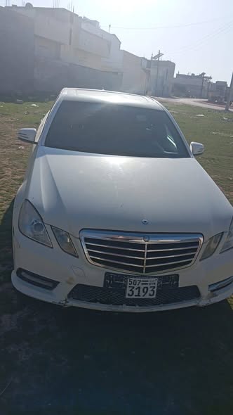 مرسيدس E350 2012 - صورة 2