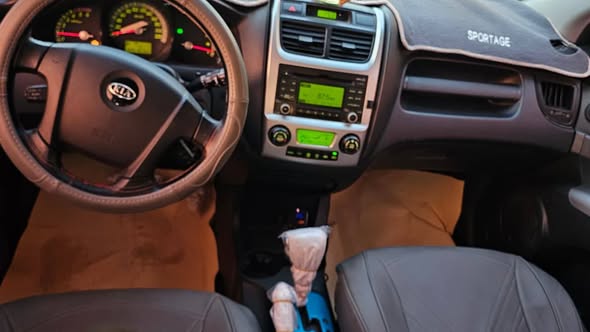 كيا سبورتاج 2008 - صورة 2