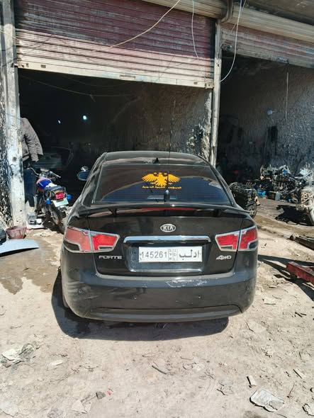 كيا فورتي 2010 - صورة 2