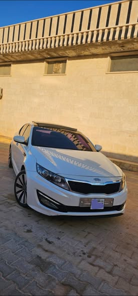 كيا أوبتيما 2012 - صورة 1