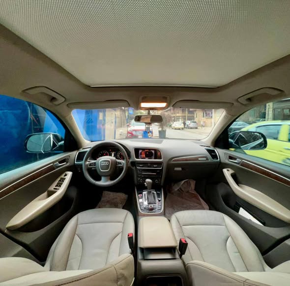 Audi Q5 2012 - صورة 2