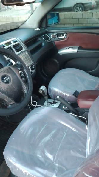 كيا سبورتاج 2006 - صورة 2