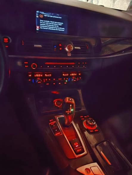 بي إم دبليو 5 Series 2016 - صورة 2