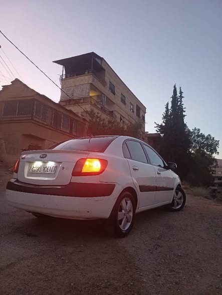 كيا ريو 2008 - صورة 3