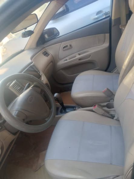 كيا ريو 2009 - صورة 3