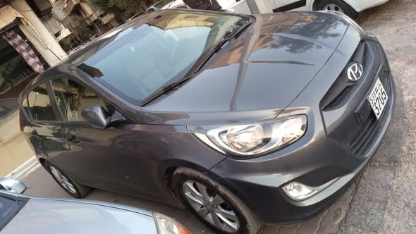 هونداي اكسنت 2011 - صورة 2