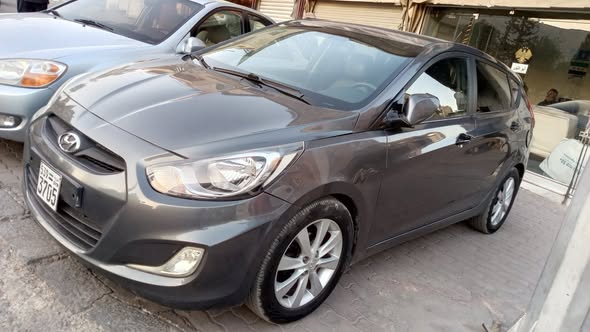 هونداي اكسنت 2011 - صورة 4