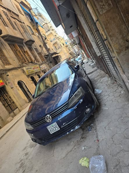 فولكس فوكس 2013 - صورة 2