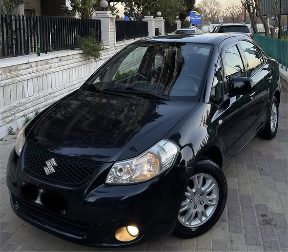 سوزوكي Sx4 2010 - صورة 2