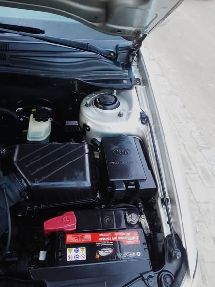 كيا سيراتو 2008 - صورة 4