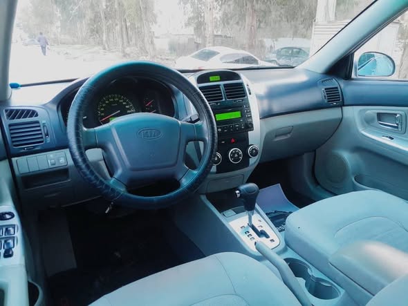 كيا سيراتو 2008 - صورة 5