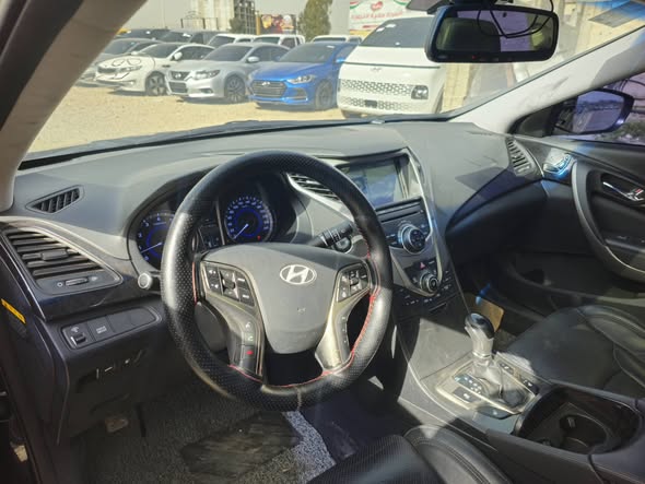 Hyundai Grandeur 2014 - صورة 5