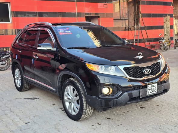 كيا سورينتو 2011 - صورة 3