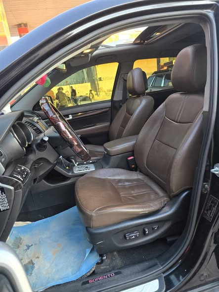 كيا سورينتو 2011 - صورة 5