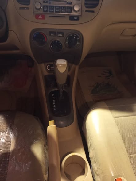 كيا ريو 2009 - صورة 2