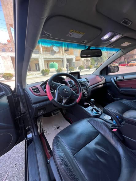 كيا سيراتو 2010 - صورة 5