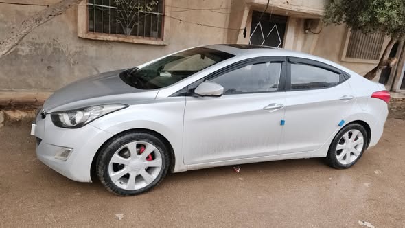 هيونداي ألنترا 2011 - صورة 2