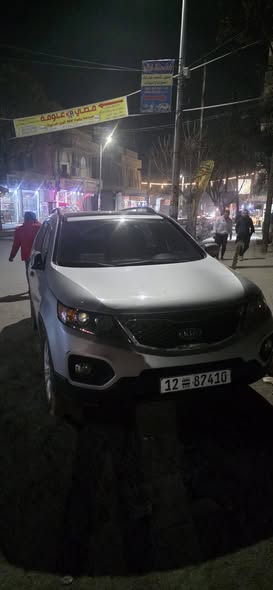 كيا سورينتو 2010 - صورة 5