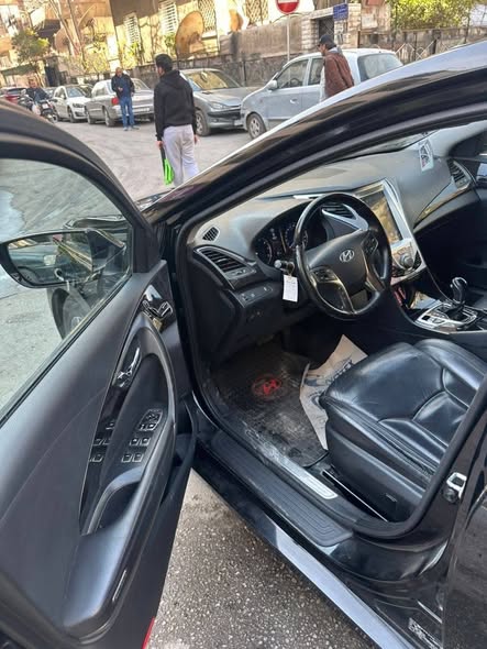 هيونداي ازيرا (غراندور) 2012 - صورة 5