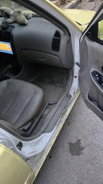 هيونداي فيرنا 2011 - صورة 4