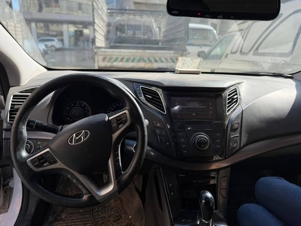 هيونداي آي 40 2013 - صورة 4