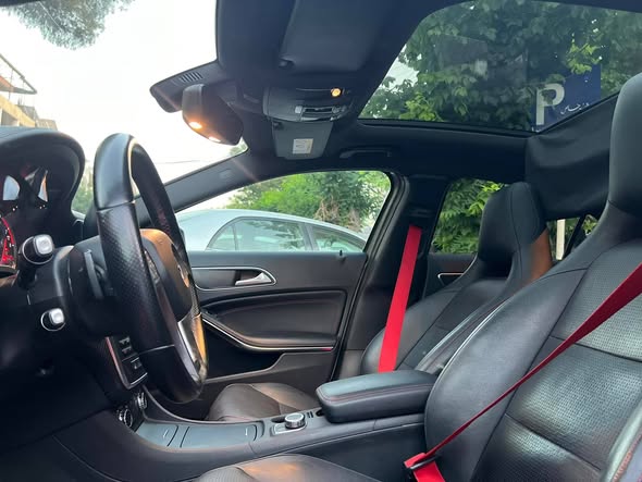 Mercedes Benz A 250 2014 - صورة 5