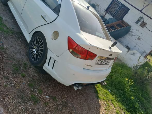 كيا فورتي 2010 - صورة 4