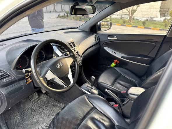 هونداي اكسنت 2012 - صورة 5