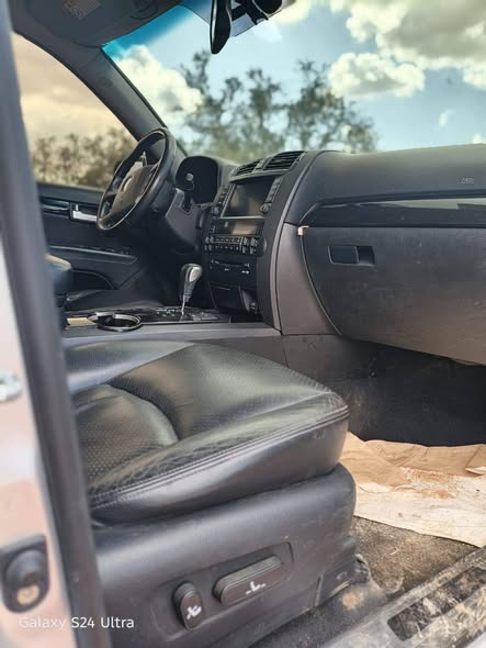 Ssangyong Mohave 2008 - صورة 4