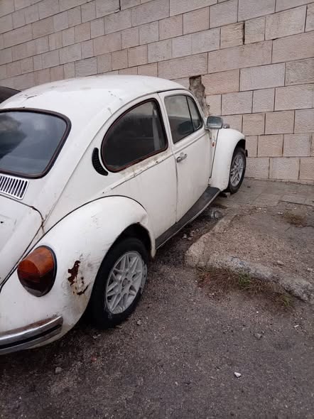 فولكس فاجن بيتل 1975 - صورة 2