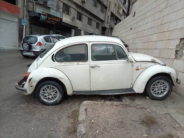 فولكس فاجن بيتل 1975 - صورة 3