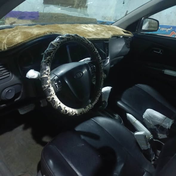 كيا ريو 2006 - صورة 2