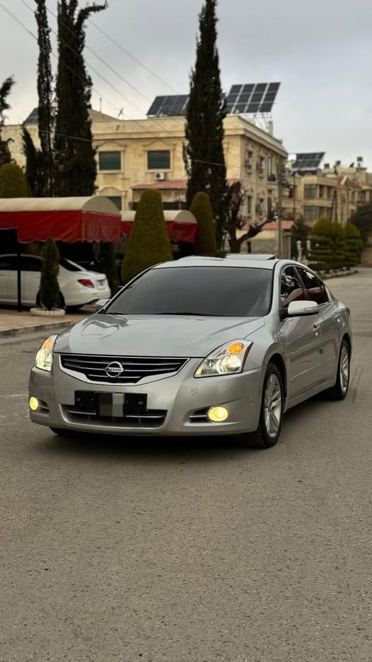 نيسان التما 2010