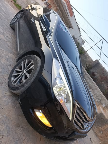 هيونداي ازيرا 2012 - صورة 3